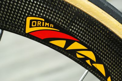 DP3M0160bro.jpg
