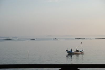 DP3M2222a.jpgb.jpg